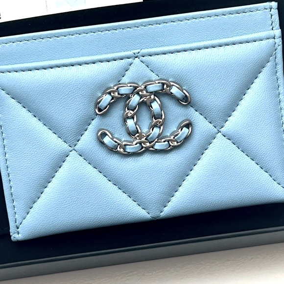🔥CHANEL 19 Cardholder - Picture 5 of 5